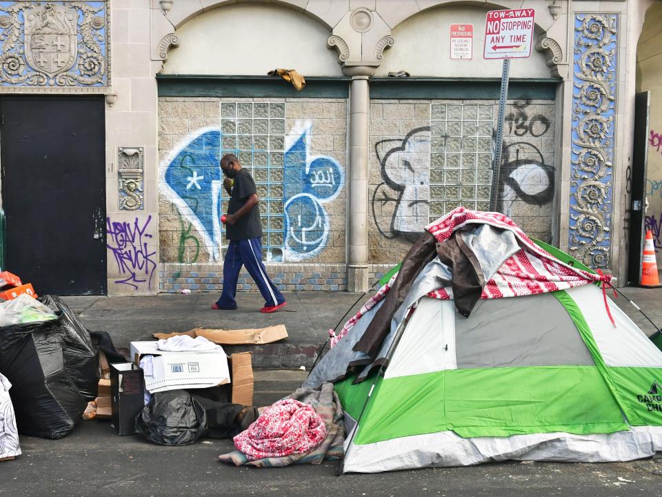 california skid row homeless tents