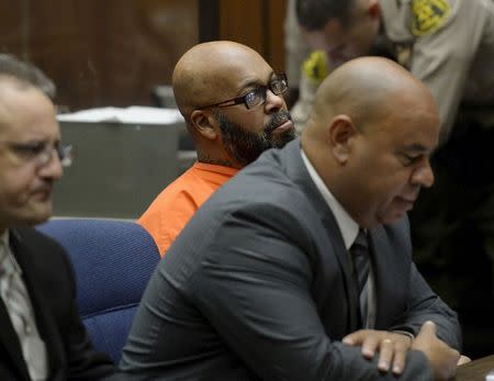 Rap mogul Suge Knight appears in court for a arraignment hearing in his murder trial in Los Angeles, California, April 30, 2015. REUTERS/Kevork Djansezian/Pool