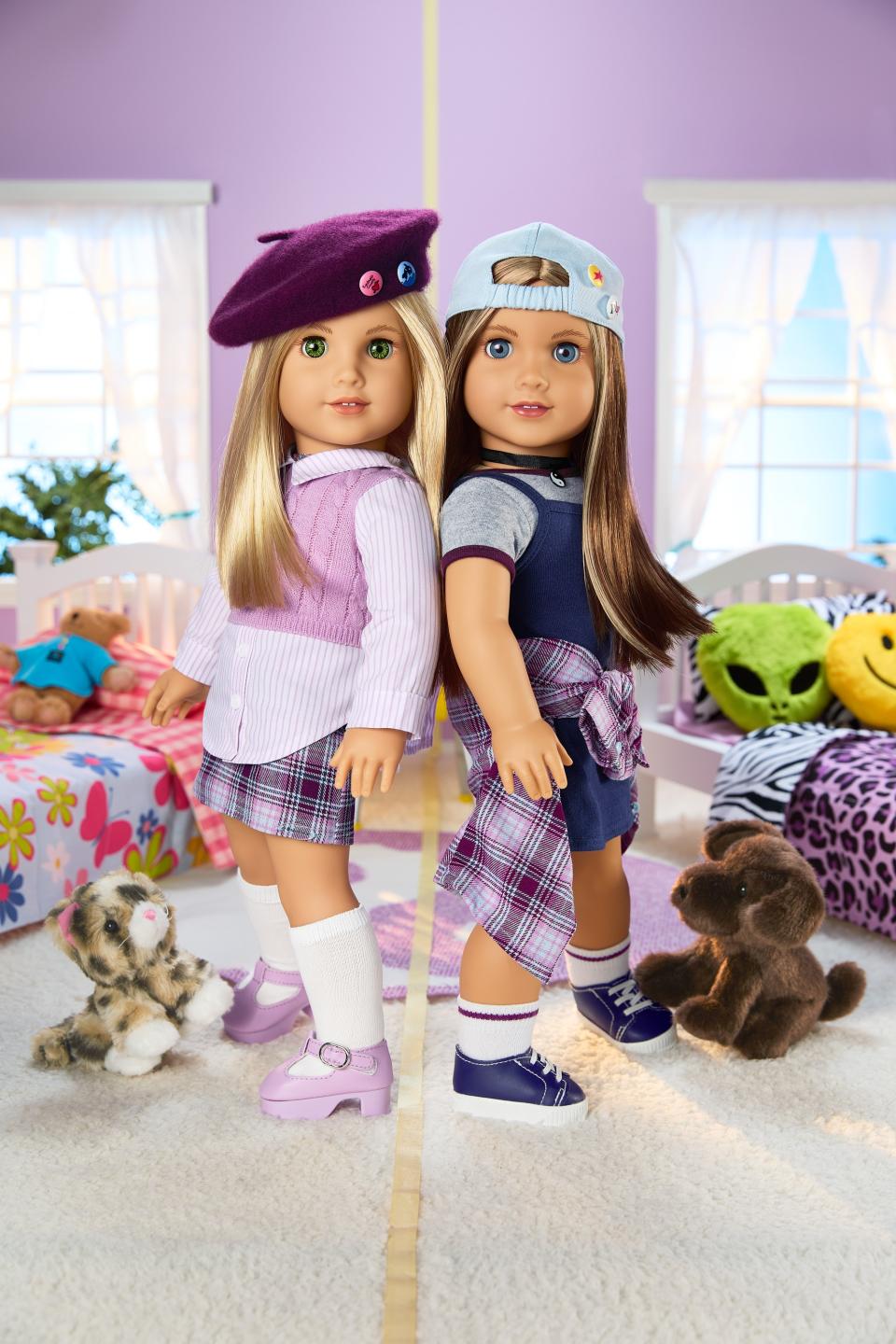 Isabel and Nicki are the brand's first twin characters. (Photo: Jeremy Lloyd, Judy Haft; courtesy of American Girl)