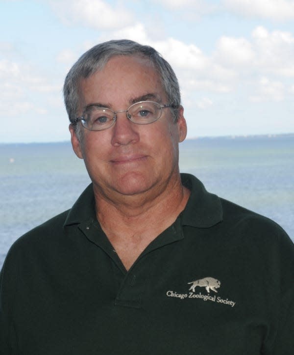 Dr. Randall Wells, head of the Sarasota Dolphin Research Program, has worked with the Chicago Zoological Society since 1989, where he is vice president of Marine Mammal Conservation.