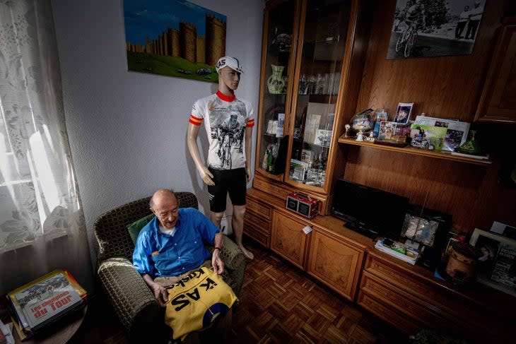 <span class="article__caption">Jimenez admires a replica of one of his former jerseys.</span> (Photo: James Startt)