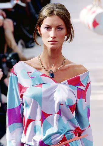 <p>Victor VIRGILE/Gamma-Rapho via Getty</p> Gisele Bündchen in Paris in 1998