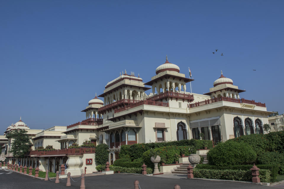 Exterior del hotel Rambagh Palace en Jaipur, India. (Foto: Thierry Falise/LightRocket via Getty Images)