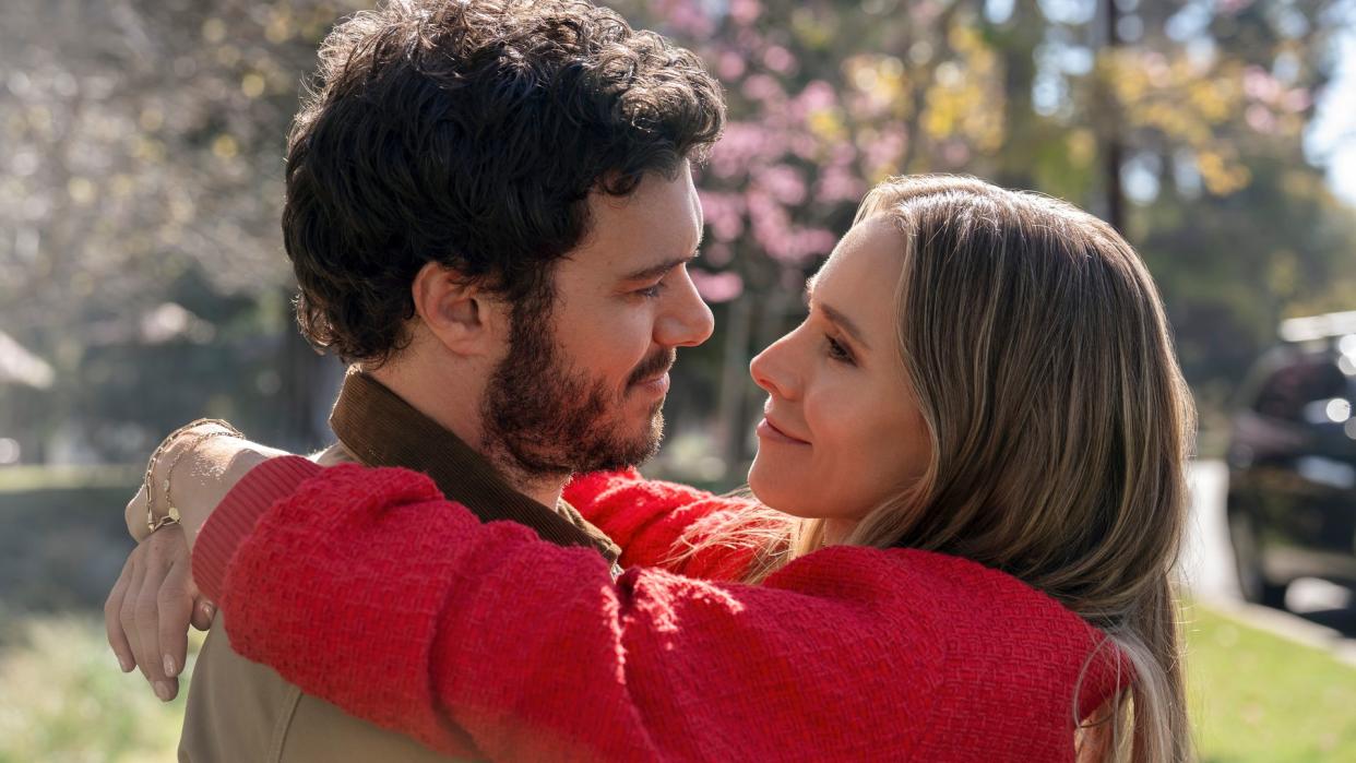 Adam Brody as Noah and Kristen Bell as Joanne in Nobody Wants This