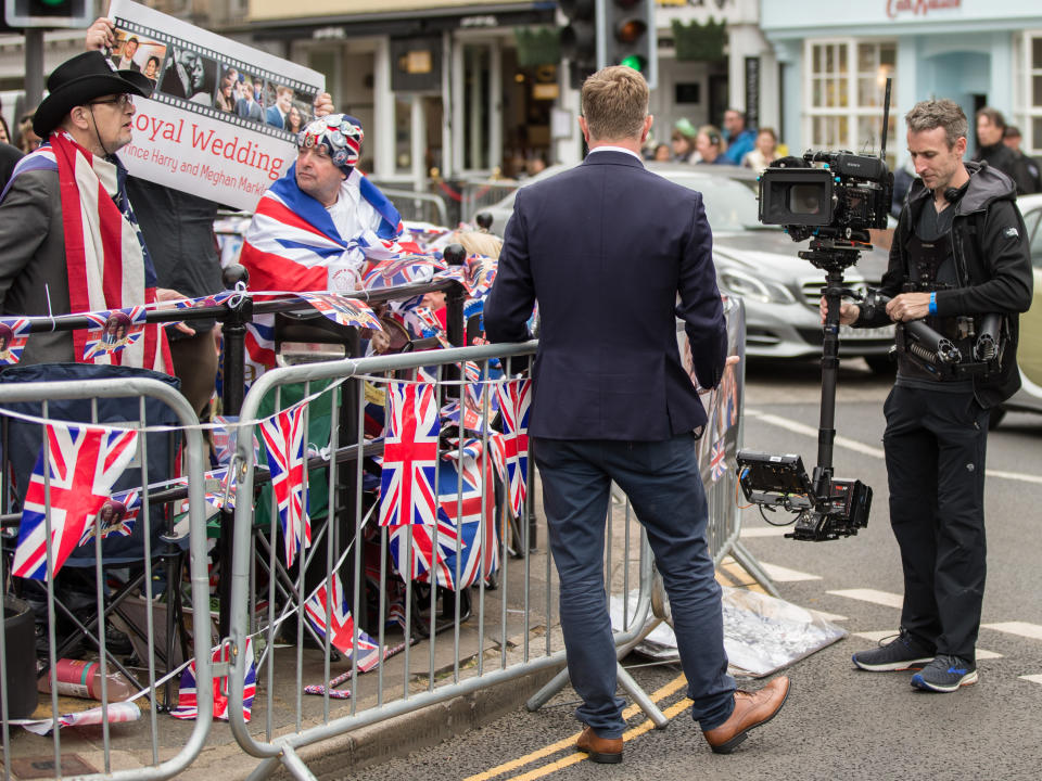 <p>Más de 5.000 periodistas, tanto británicos como internacionales, están acreditados para la boda real. Además, 79 medios de comunicación retransmitirán en directo el enlace. (Foto: Gtres). </p>