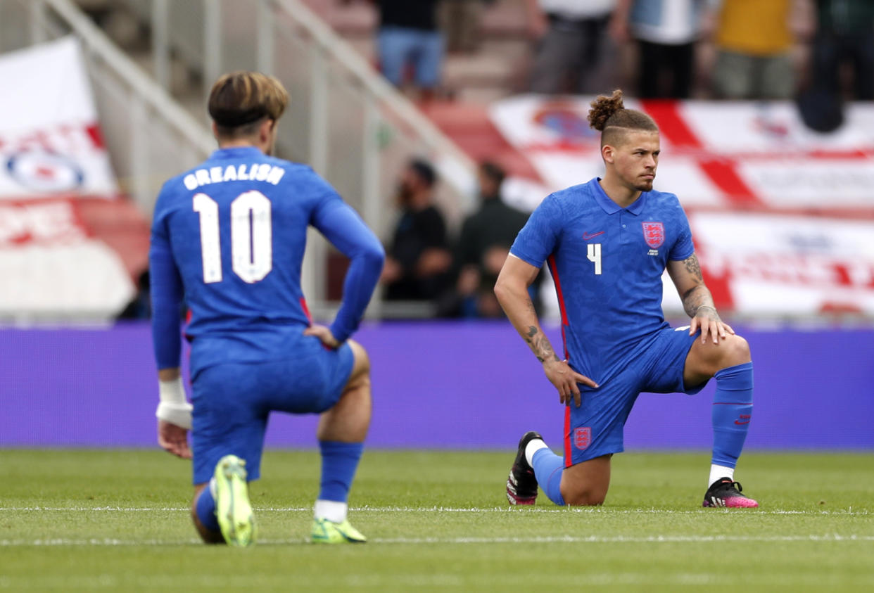 England's Jack Grealish and Kalvin Phillips take a knee before the international friendly match at Riverside Stadium, Middlesbrough. Picture date: Sunday June 6, 2021. (Photo by Lee Smith/PA Images via Getty Images)