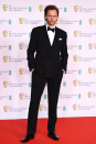 <p>Tom Hiddleston is dapper AF in this black-tie outfit.</p>