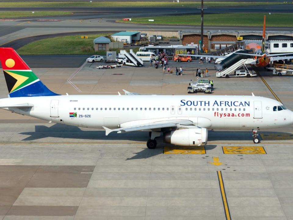 SAA A320 at Johannesburg airport