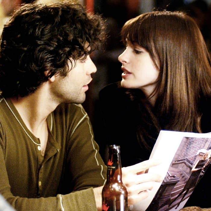 Adrian Grenier, Anne Hathaway