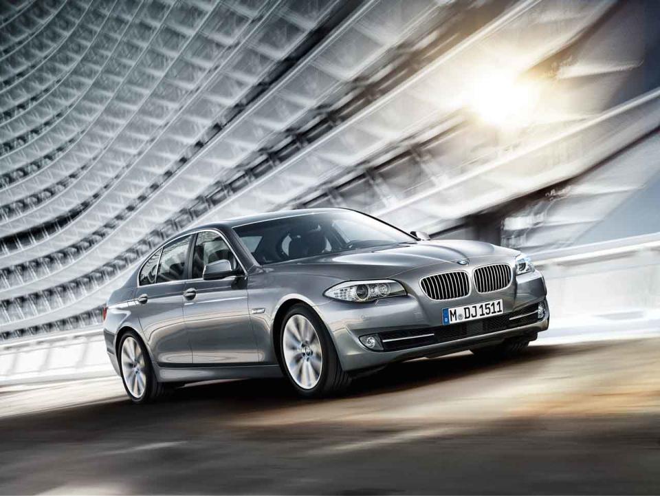 BMW 520iA推出牌費減免及折扣優惠