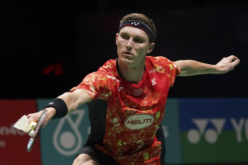 FILE Denmark's Viktor Axelsen returns a shot during the men's singles semifinal match against China's Shi Yu Qi, of the Malaysia Open badminton tournament at Bukit Jalil Axiata Arena in Kuala Lumpur, Malaysia, Saturday, Jan. 13, 2024. (AP Photo/Kien Huo, File)