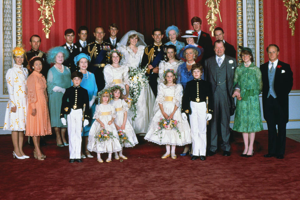 Princess Diana and Prince Charles’s official wedding photo<em> (Photo: Getty)</em>