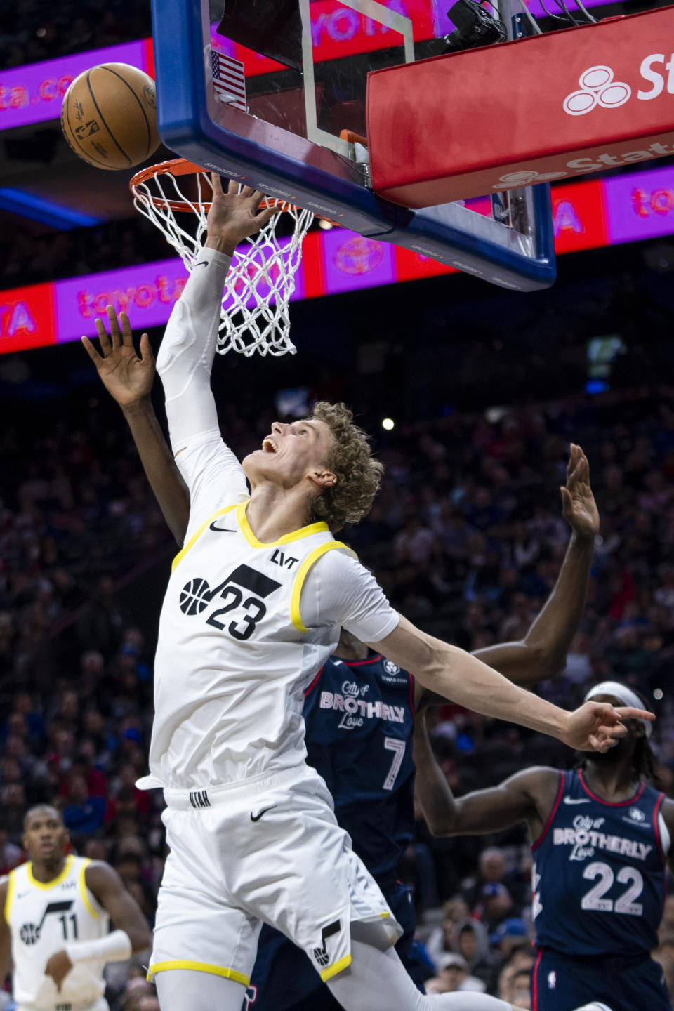 Utah Jazz's Lauri Markkanen reaches for a rebound during the second half of the team's NBA basketball game against the Philadelphia 76ers, Saturday, Jan. 6, 2024, in Philadelphia. The Jazz won 120-109. (AP Photo/Chris Szagola)