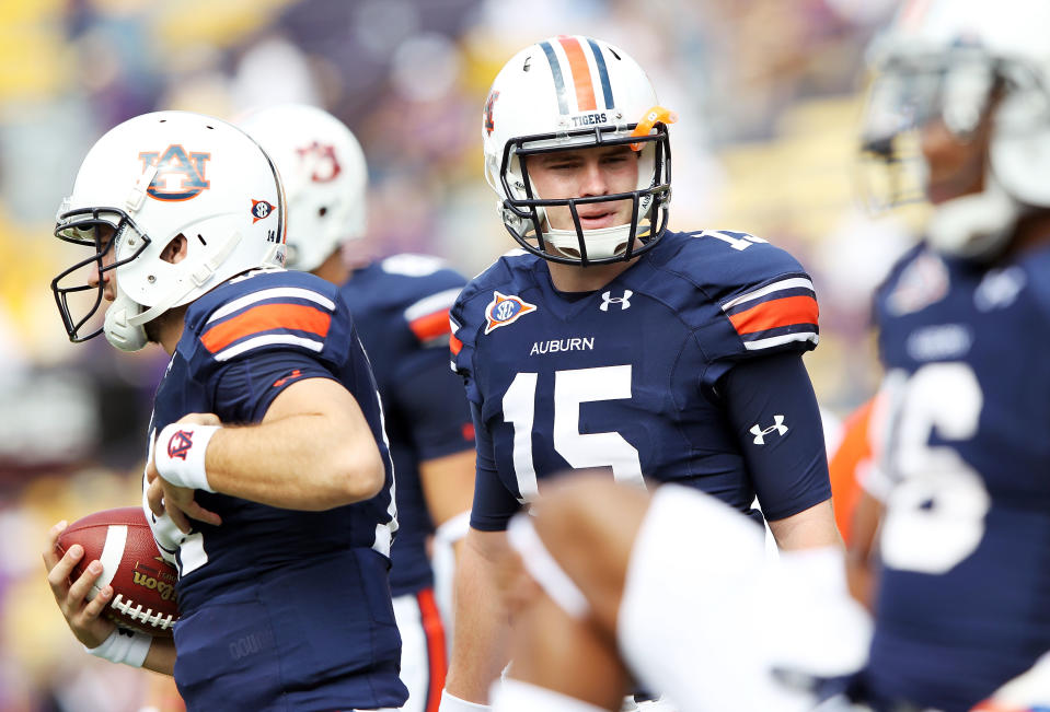 BATON ROUGE, LA - OCTOBER 22: Quarterback Clint Moseley #15 of the Auburn Tigers warms up prior to the game against the LSU Tigers at Tiger Stadium on October 22, 2011 in Baton Rouge, Louisiana. (Photo by Jamie Squire/Getty Images)