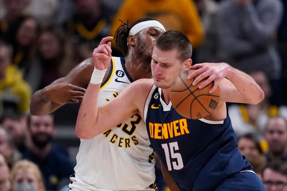 Nuggets come from behind to beat Pacers