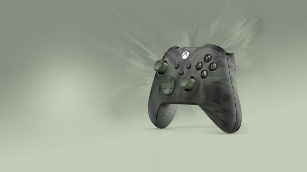  Xbox Controller. 