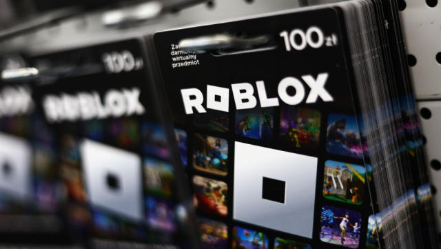 Gaming platform Roblox fails to protect child gamers, lawsuit claims