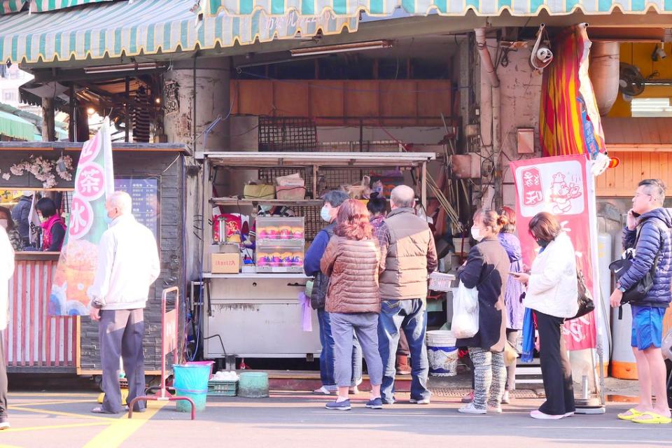 台中華美黃昏市場｜緣味蔥抓餅