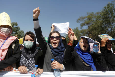 Women demonstrators from Afghanistan's Hazara minority attend a protest in Kabul, Afghanistan July 23, 2016. REUTERS/Omar Sobhani