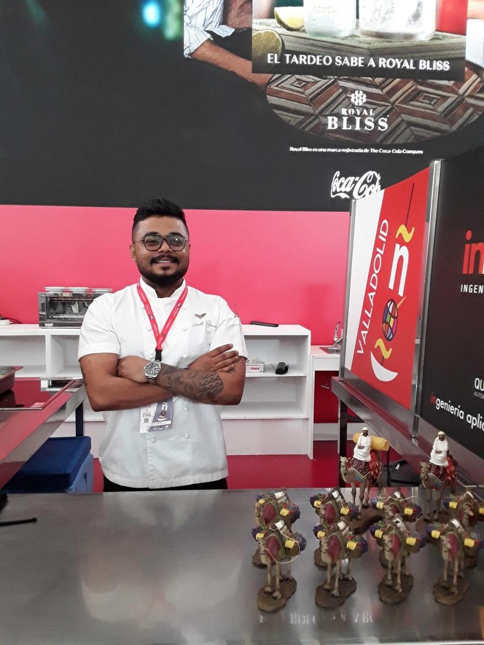 El cocinero emiratí originario de la India, Lendl Pereira ganador del Primer Premio del Concurso Mundial de la Tapa de Valladolid 2022.