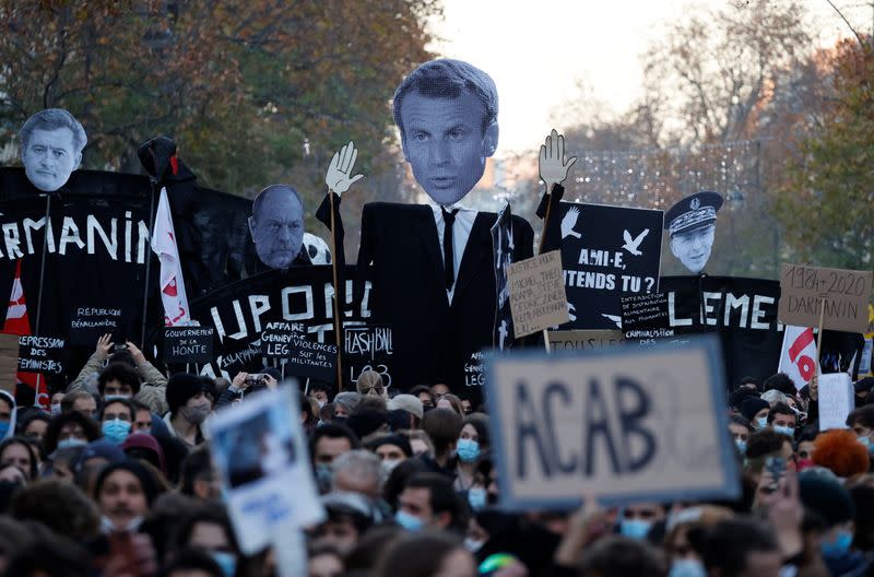 Protests over proposed curbs on identifying police, in Paris