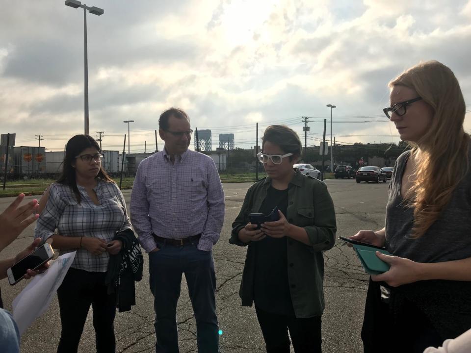 Vicci Martinez, second from right, and Emily Tarver, right, actors from 