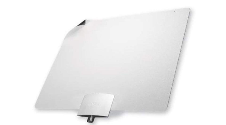 The Mohu Leaf has a 60-mile range, is reversible, and can be painted to match the design of any living space.