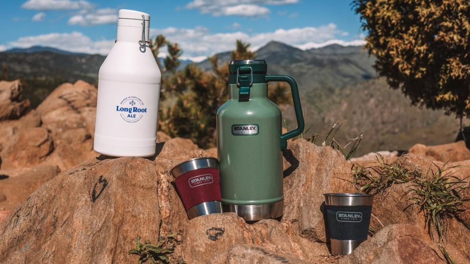 Summer Car Camping Gear - Growlers