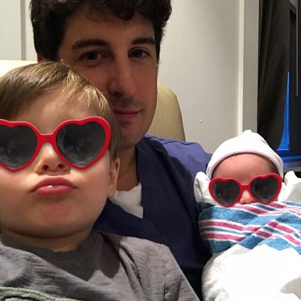 Jason Biggs with sons Sid (L) and Lazlo | Jenny Mollen/Instagram