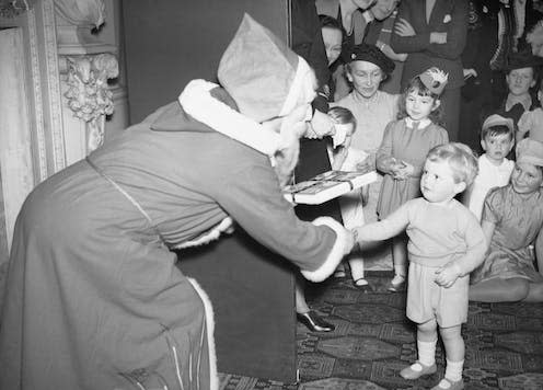 <span class="caption">From 'make do' to 'make merry': Britons did their best to forget the hardships of war at Christmas in 1942.</span> <span class="attribution"><span class="source">Imperial War Museums</span></span>