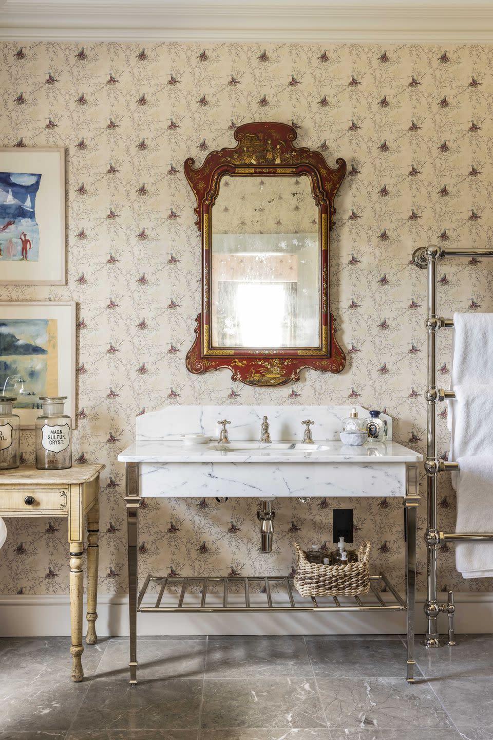 a bathroom with a large mirror