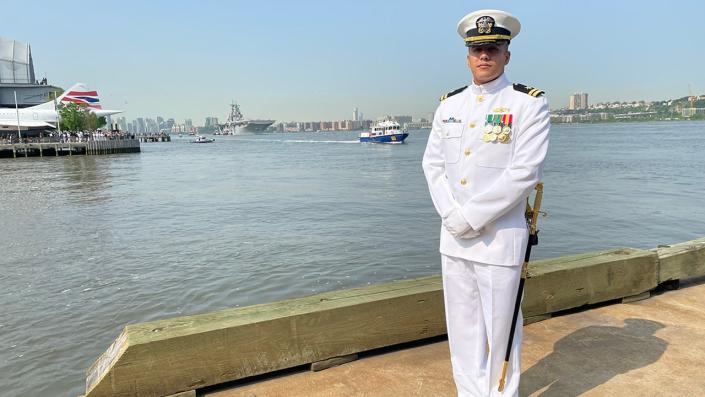 stephan acevedo navy ceremonial guard