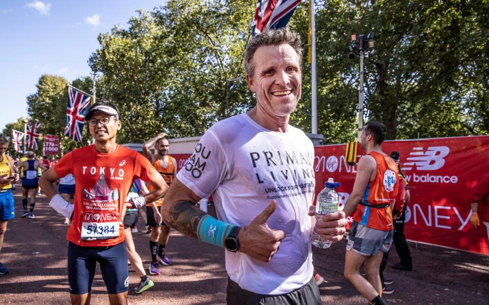 James Cracknell OBE completes the 2021 London Marathon