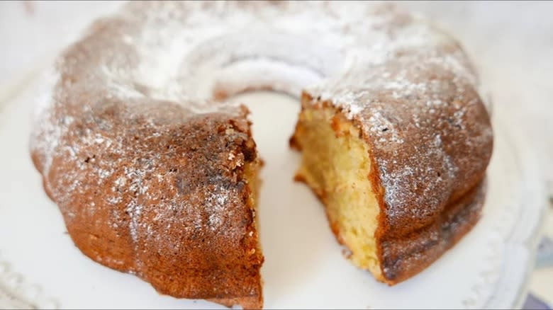 Caribbean rum cake