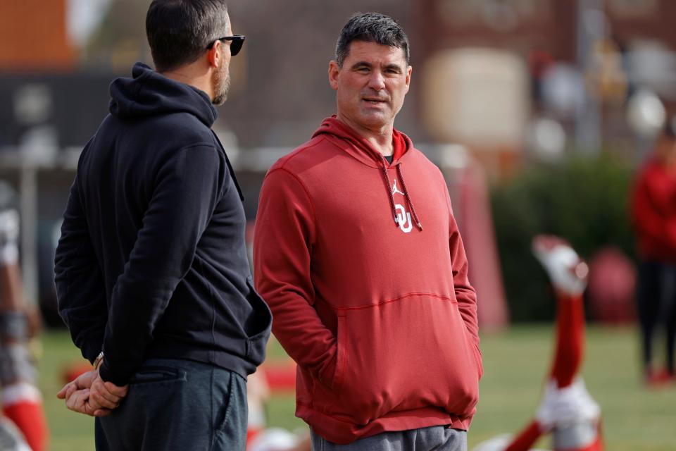 Oklahoma Sooners offensive coordinator Seth Littrell is pictured during football practice in Norman, Okla., Tuesday, Dec. 12, 2023.