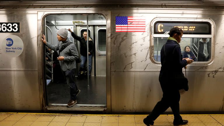 Nueva York: quieren arreglar el subte con subas de impuestos al "1%"