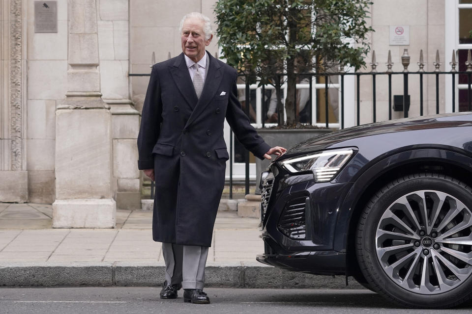 FILE - Britain's King Charles III leaves The London Clinic in central London, Jan. 29, 2024. King Charles III was in hospital to receive treatment for an enlarged prostate. King Charles III is on the comeback trail. The 75-year-old British monarch will slowly ease back into public life after a three-month break to focus on his treatment and recuperation after he was diagnosed with an undisclosed type of cancer (AP Photo/Alberto Pezzali, File)