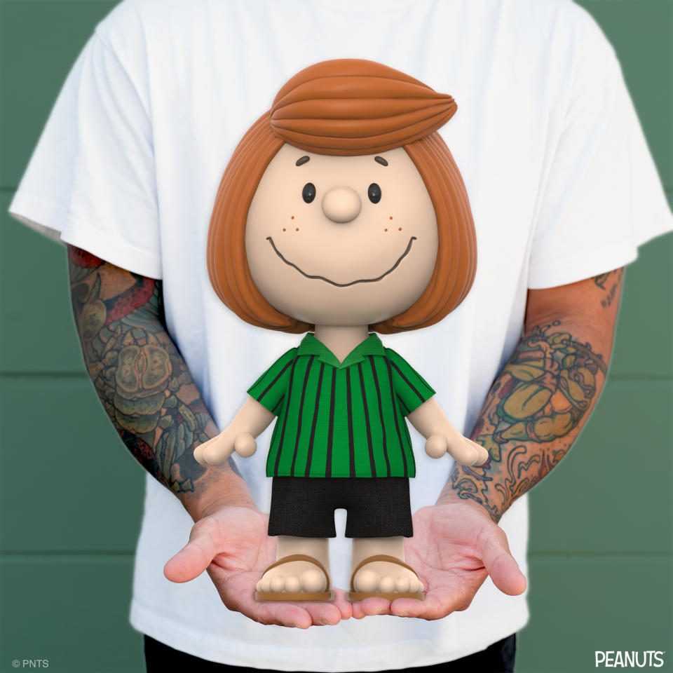 Super7 SuperSize x Peanuts Peppermint Patty