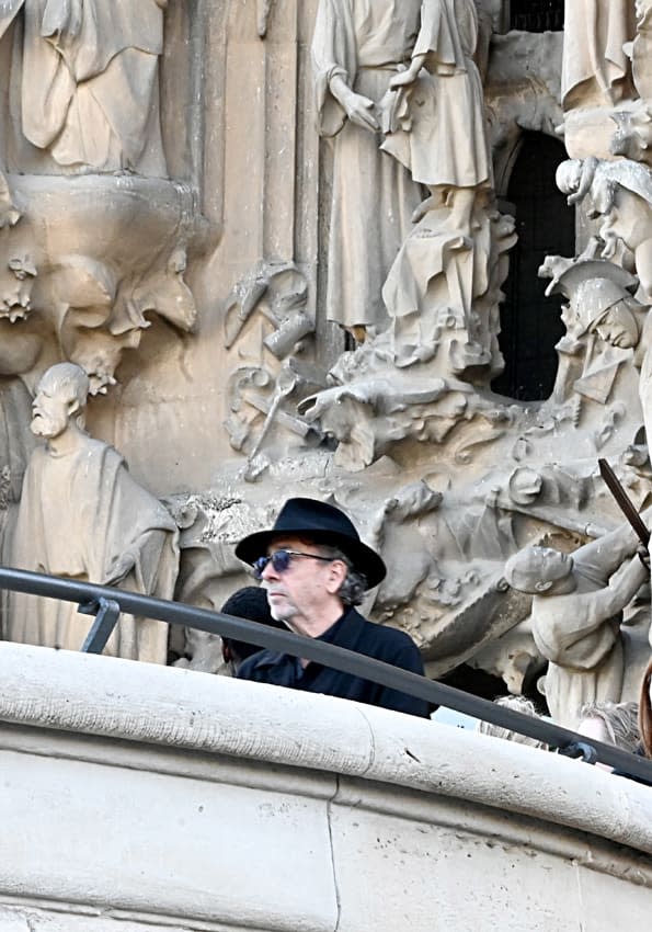 Tim Burton en la Sagrada Familia en Barcelona