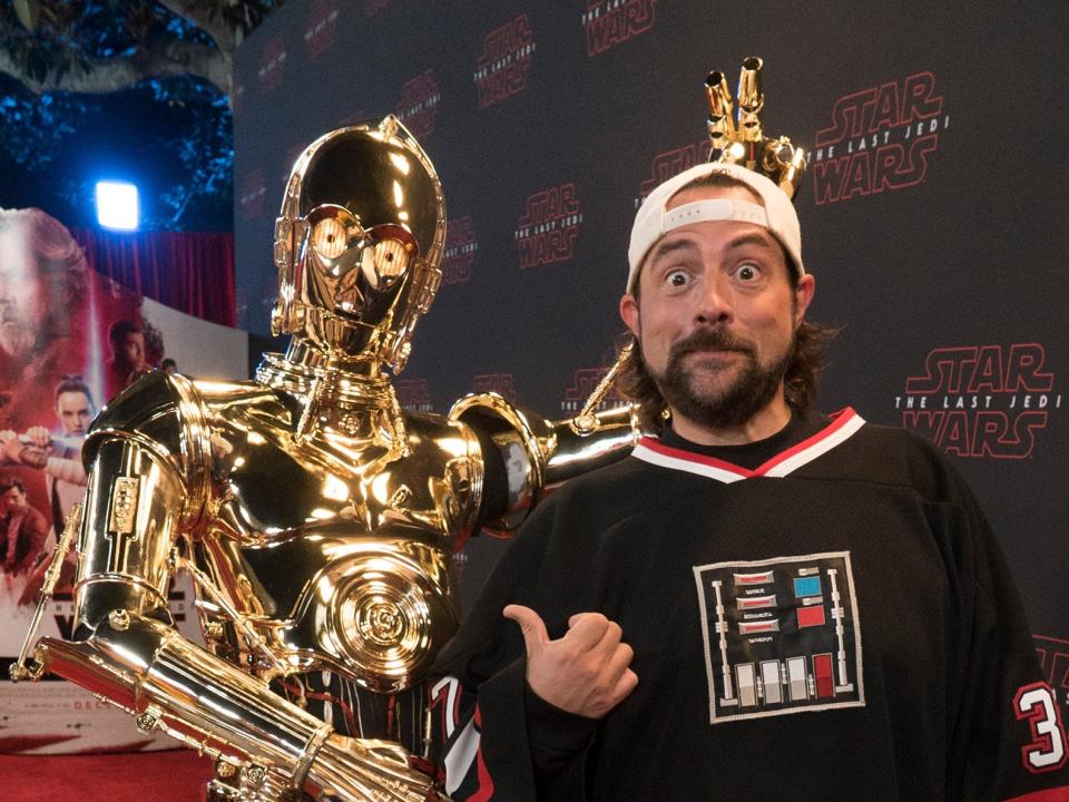 kevin smith at the premiere of star wars the last jedi