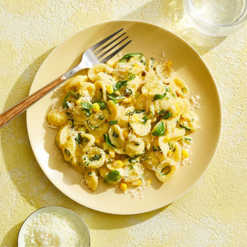 2) Creamy Corn Pasta