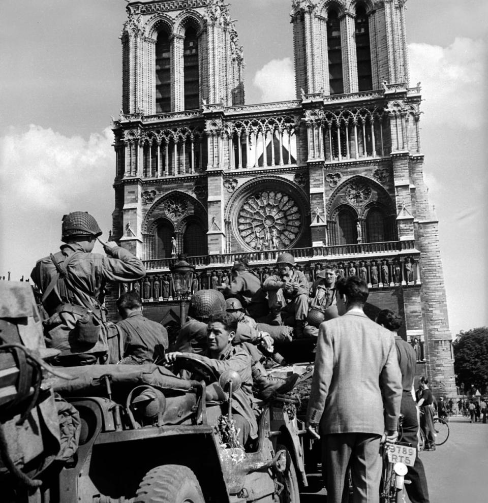 <div class="inline-image__caption"><p>Liberation of Paris. American soldiers on the Notre Dame of Paris square, Aug. 25, 1944.</p></div> <div class="inline-image__credit">Pierre Jahan/Roger Viollet/Getty</div>