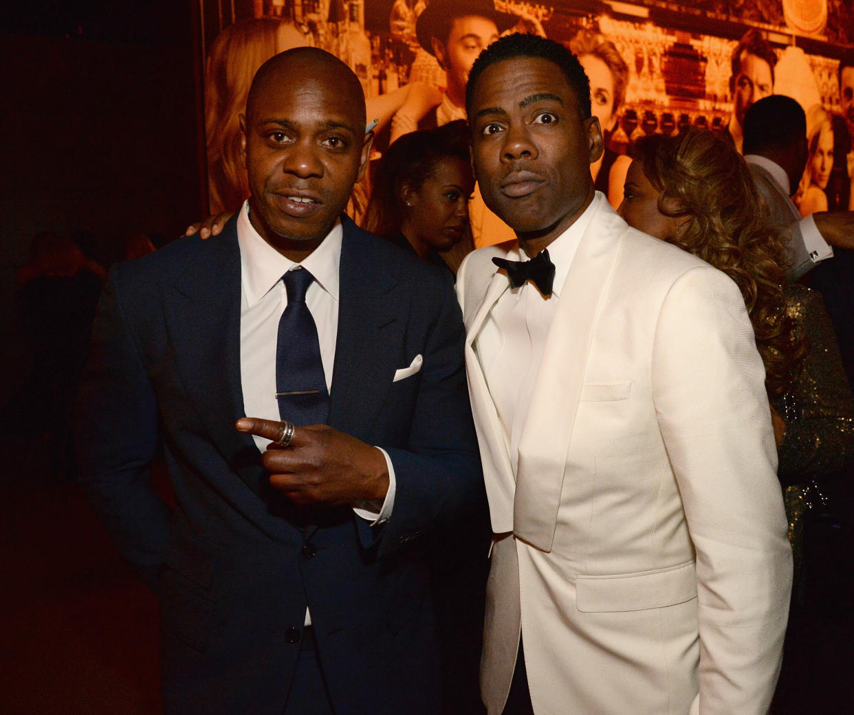 BEVERLY HILLS, CA - FEBRUARY 28:  (EXCLUSIVE ACCESS, SPECIAL RATES APPLY) Comedians Dave Chappelle and Chris Rock attend the 2016 Vanity Fair Oscar Party Hosted By Graydon Carter at the Wallis Annenberg Center for the Performing Arts on February 28, 2016 in Beverly Hills, California.  (Photo by Kevin Mazur/VF16/WireImage)