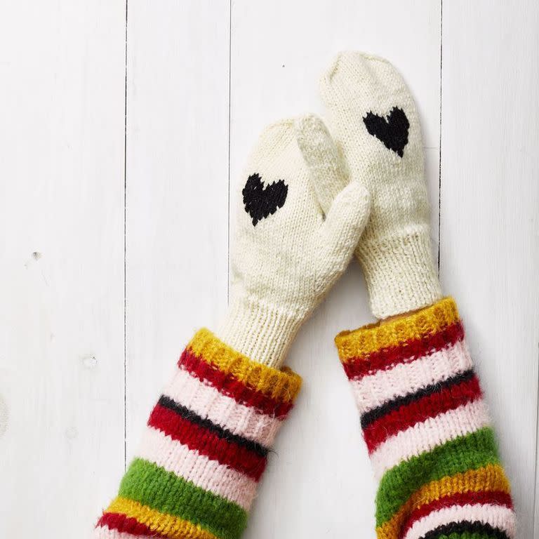 15) Knit Mittens