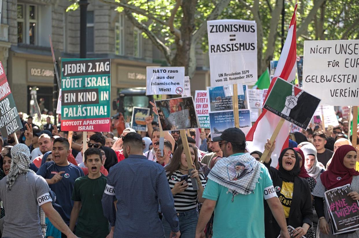 Protesta contra Israel en Berlín (Alemania). <a href="https://www.shutterstock.com/es/image-photo/berlin-berlingermany-juni-1st-2019-alquds-1416711068" rel="nofollow noopener" target="_blank" data-ylk="slk:Alexanderboehm / Shutterstock;elm:context_link;itc:0;sec:content-canvas" class="link ">Alexanderboehm / Shutterstock</a>