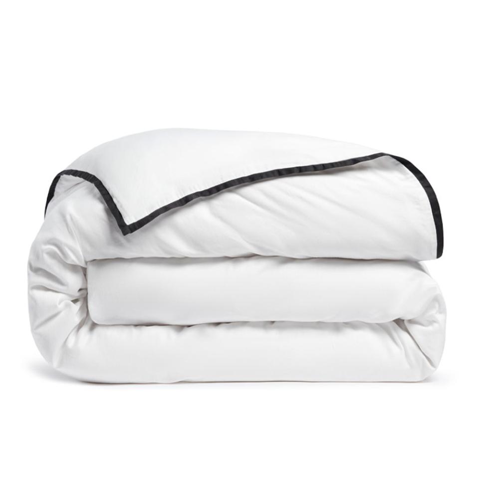 <p><a href="https://go.redirectingat.com?id=74968X1596630&url=https%3A%2F%2Fwww.parachutehome.com%2Fproducts%2Forganic-soft-luxe-duvet-cover&sref=https%3A%2F%2Fwww.bestproducts.com%2Fhome%2Fdecor%2Fg43522651%2Ffirst-apartment-gifts%2F" rel="nofollow noopener" target="_blank" data-ylk="slk:Shop Now;elm:context_link;itc:0;sec:content-canvas" class="link ">Shop Now</a></p><p>Organic Soft Luxe Duvet Cover</p><p>parachutehome.com</p><p>$260.00</p>
