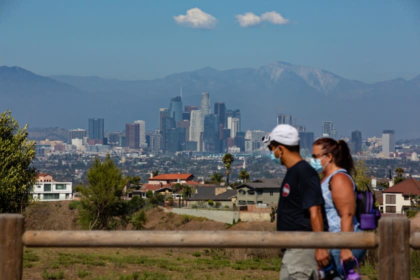 LOS ANGELES, CA - AUGUST 08: People enjoy a hike with amazing views in Kenneth Hahn park on a summer weekend in Los Angeles during the coronavirus pandemic Saturday, Aug. 8, 2020 in Los Angeles, CA. (Jason Armond / Los Angeles Times)