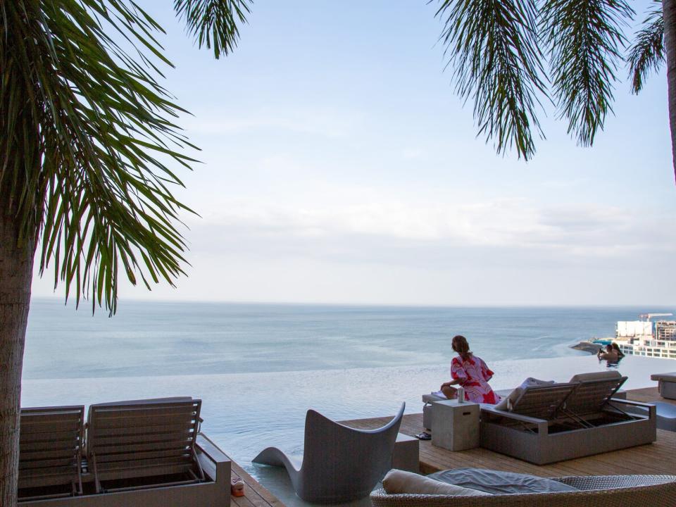 The pool at the JW Marriott Panama.