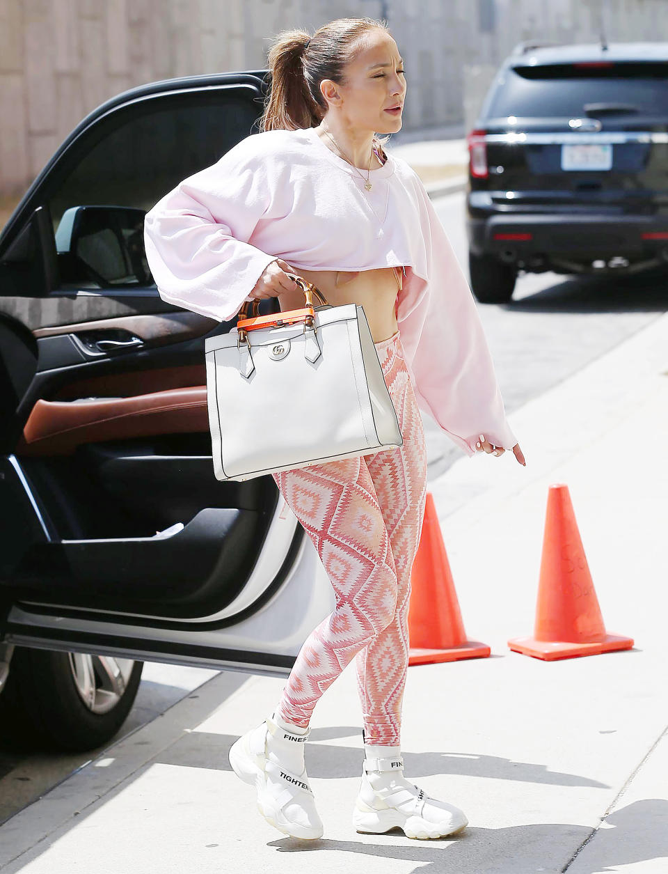 Jennifer Lopez arrives at the dance studio displaying a smooth and beauty skin in Los Angeles. 03 Jun 2022 Pictured: Jennifer Lopez. Photo credit: mcla@broadimage / - Credit: mcla@broadimage / MEGA