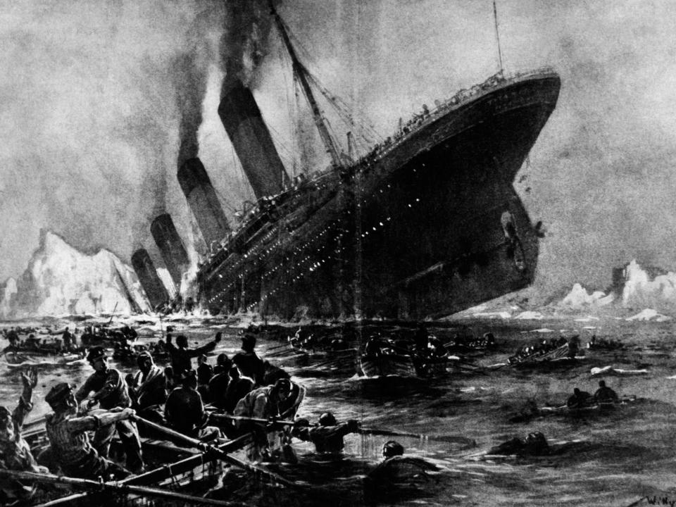 Sketch depicting the sinking of the Titanic